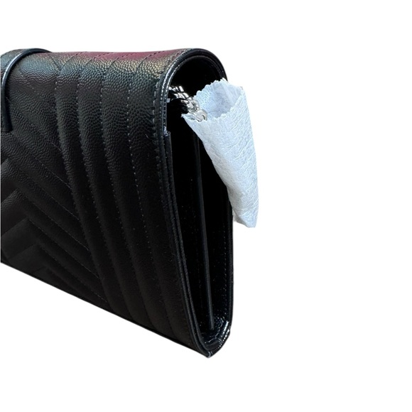 NWT YSL Triquilt Wallet on Chain - Picture 6 of 8